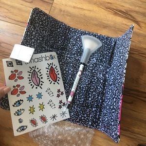 Smashbox fan brush + brush holder limited edition